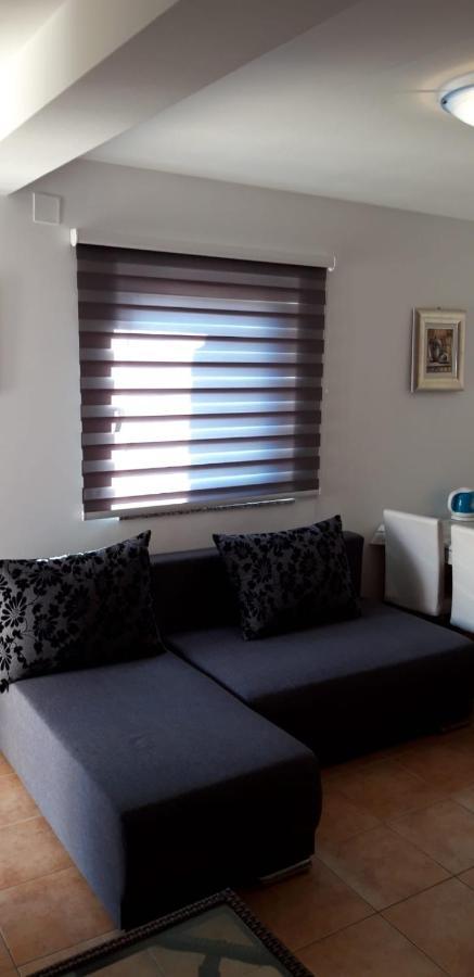 Apartments By The Sea Privlaka, Zadar - 14816 ภายนอก รูปภาพ