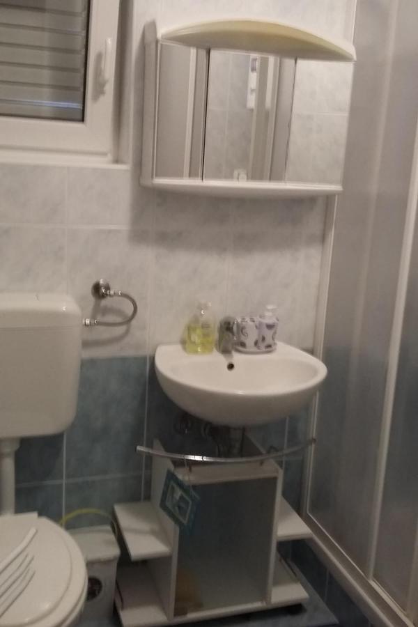 Apartments By The Sea Privlaka, Zadar - 14816 ภายนอก รูปภาพ