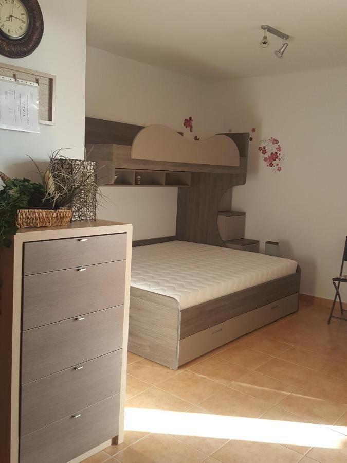 Apartments By The Sea Privlaka, Zadar - 14816 ภายนอก รูปภาพ